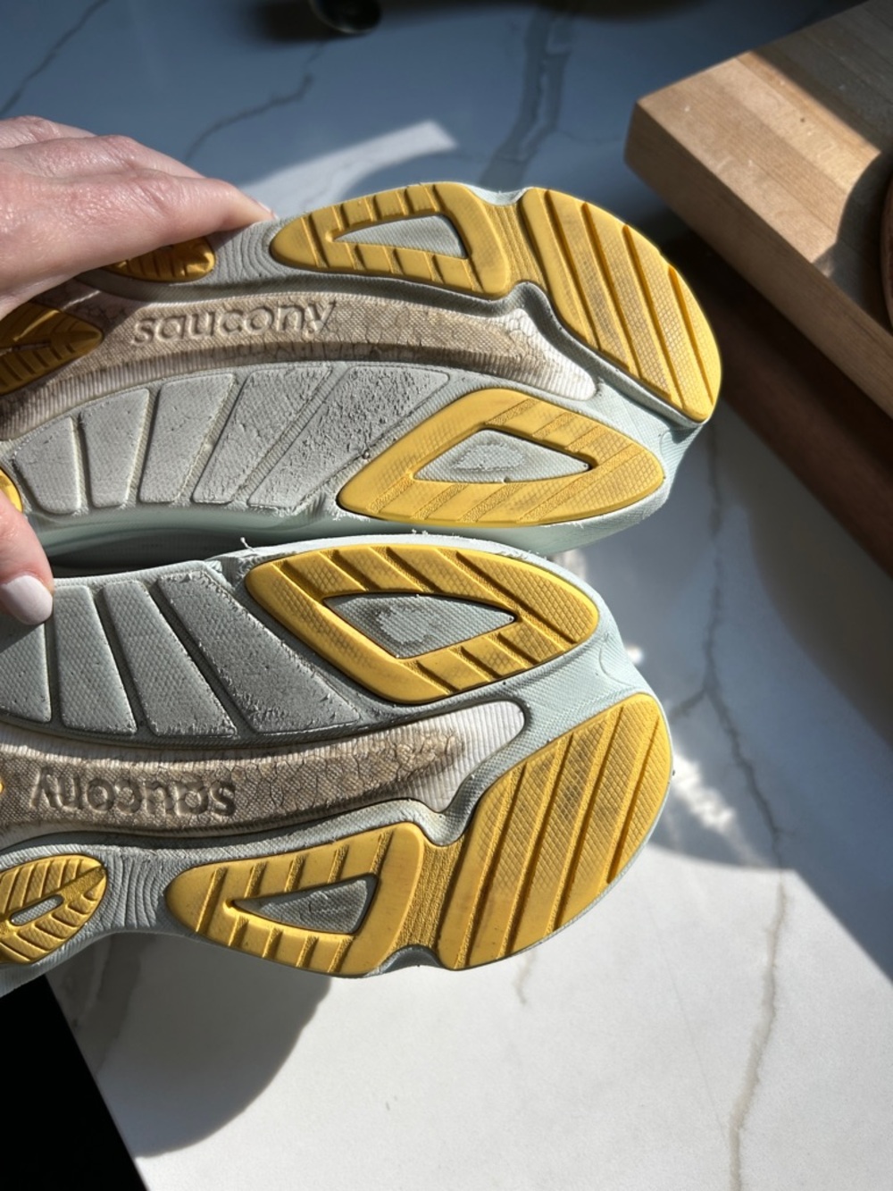 Saucony Hurricane‎ 24 running shoes in the White/Foam colorway - Picture 11 of 12